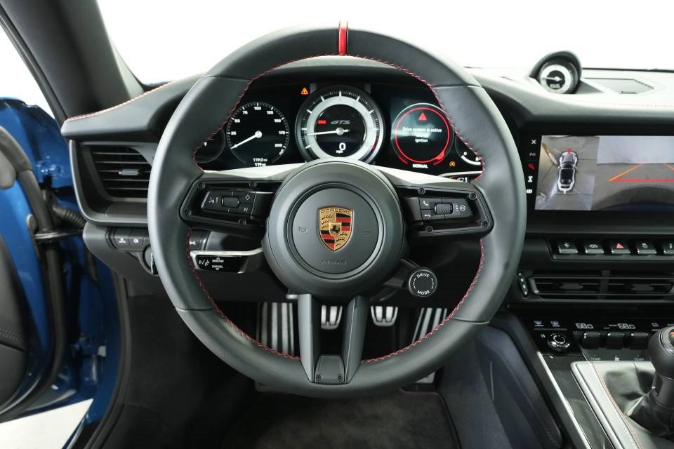 Used 2023 Porsche 911 Carrera GTS image 13