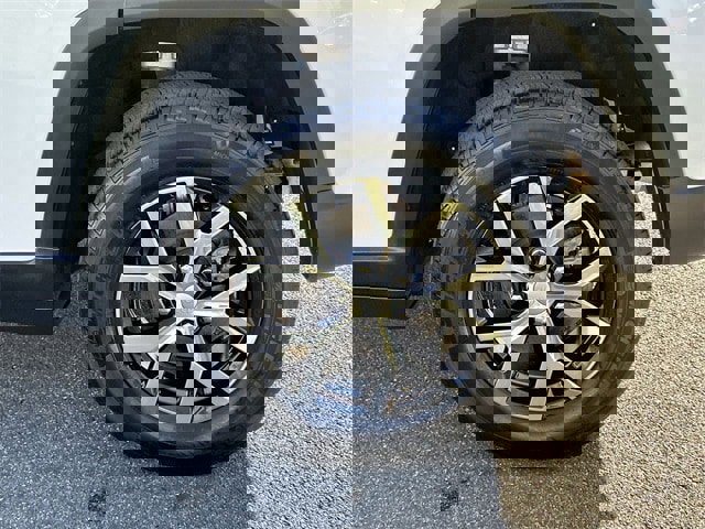 Certified 2024 Jeep Grand Cherokee Limited image 11