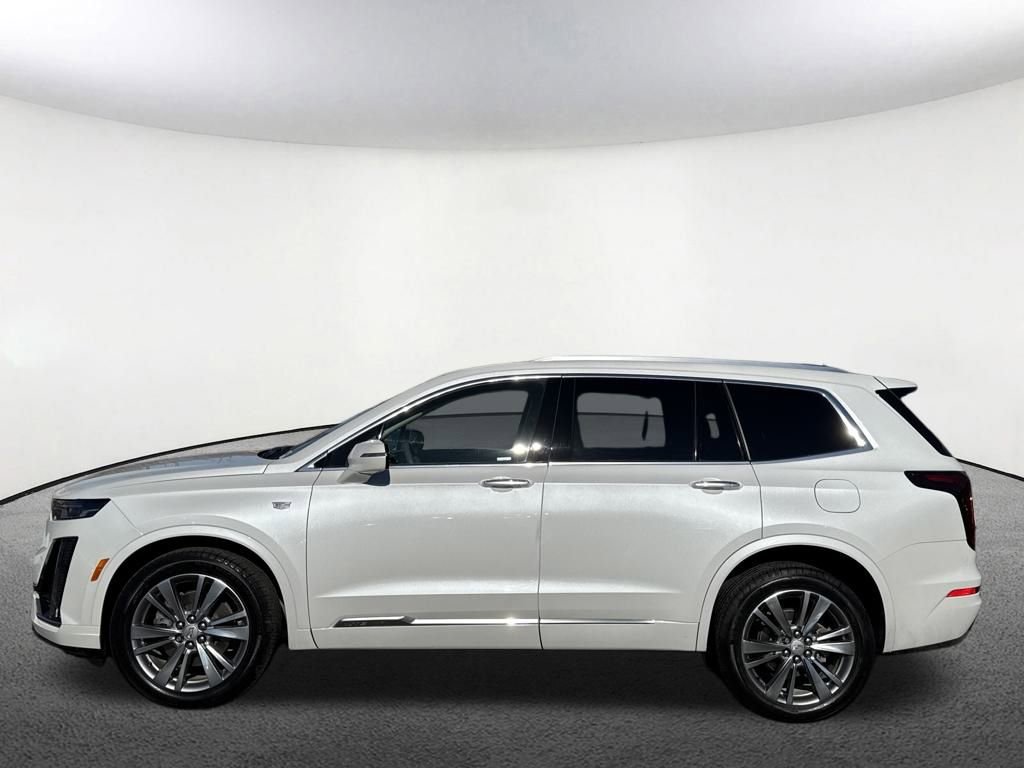 Certified 2024 Cadillac XT6 Premium Luxury image 18