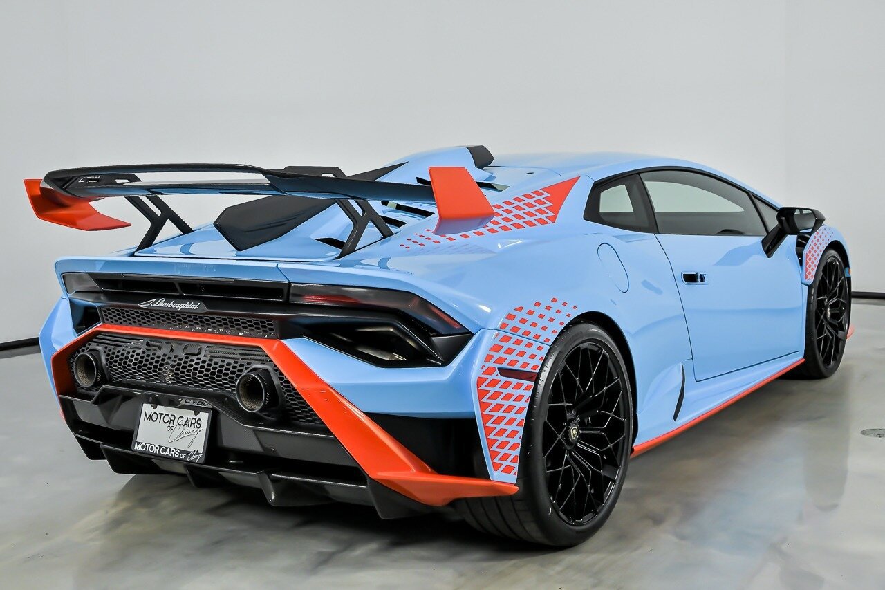 Used 2022 Lamborghini Huracan STO RWD image 12