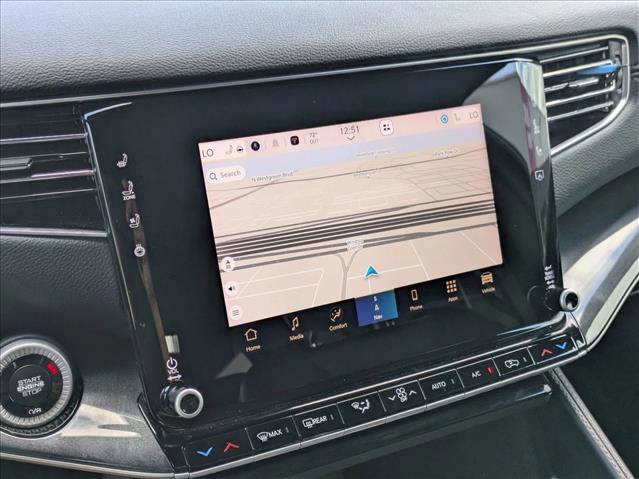 Used 2024 Jeep Wagoneer L 2WD w/ Premium Group I image 11