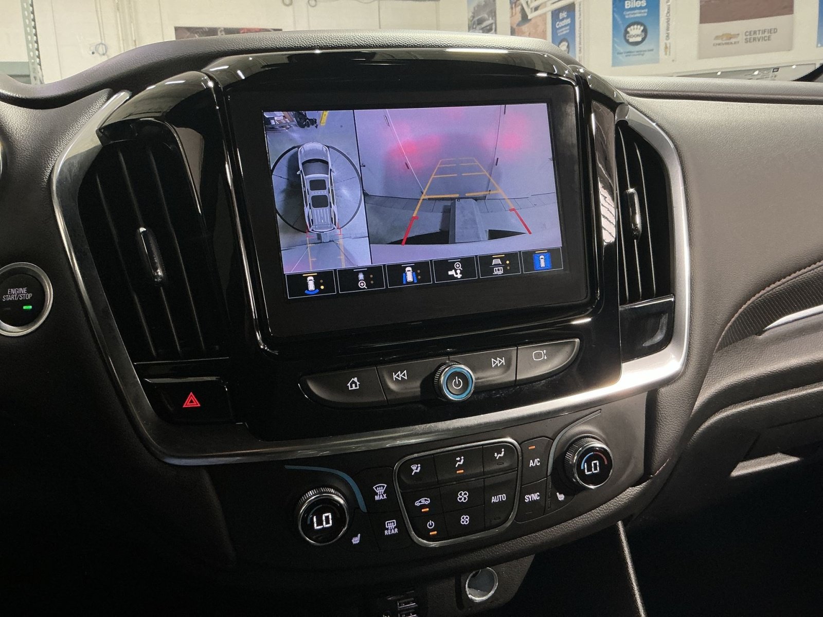 Used 2023 Chevrolet Traverse RS w/ LPO, Floor Liner Package AWD/4WD image 20
