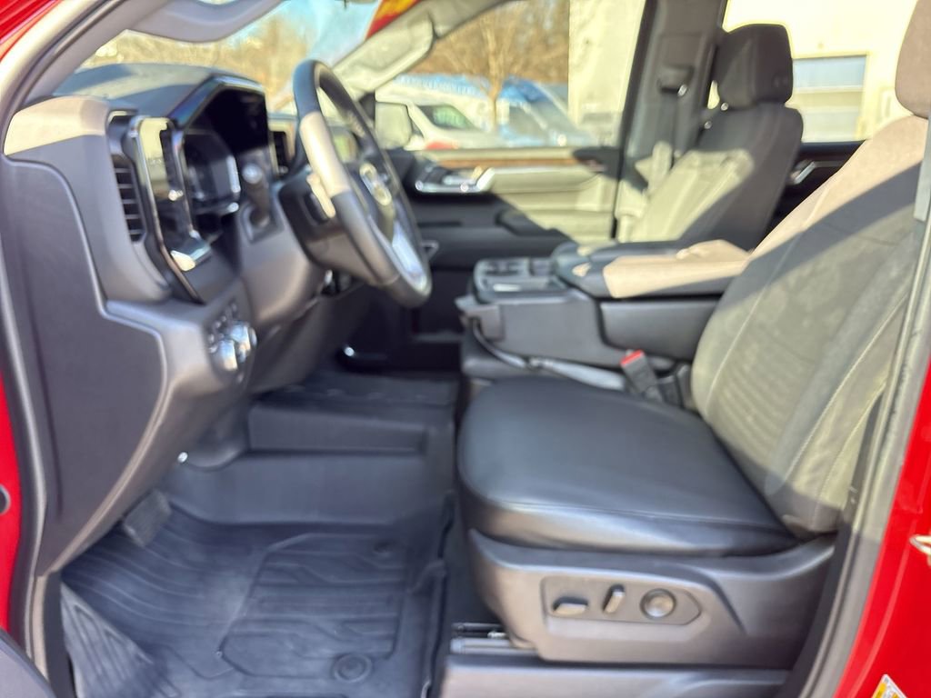 Certified 2024 GMC Sierra 1500 SLE w/ Preferred Package image 22