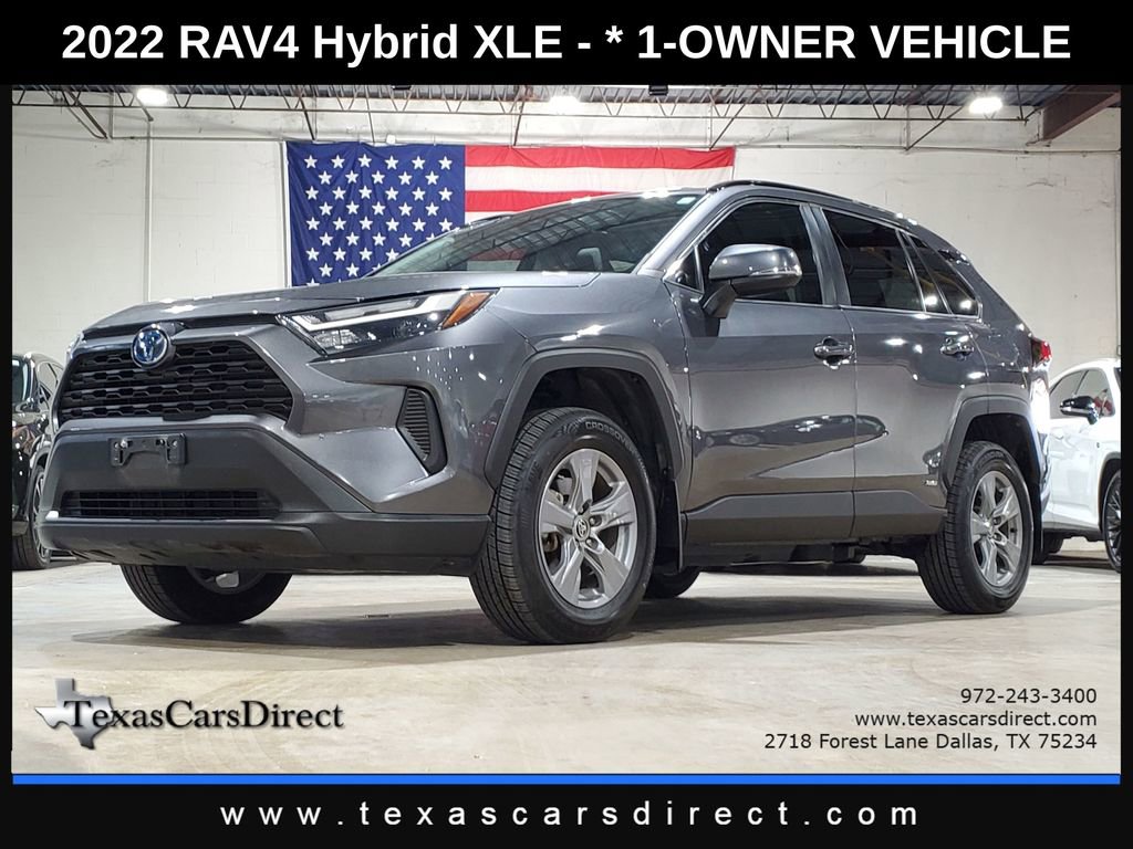 Used 2022 Toyota RAV4 XLE w/ Convenience Package AWD/4WD image 1