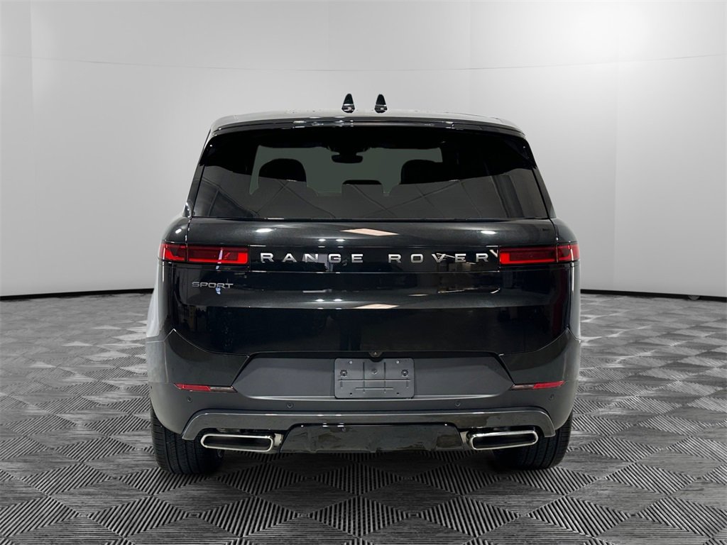 New 2026 Land Rover Range Rover Sport SE image 4