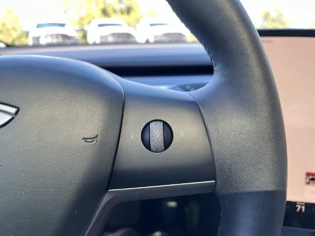 Used 2023 Tesla Model 3 Standard Range RWD image 23