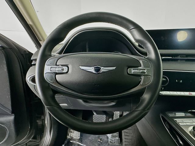 Used 2025 Genesis GV70 2.5T AWD/4WD image 13