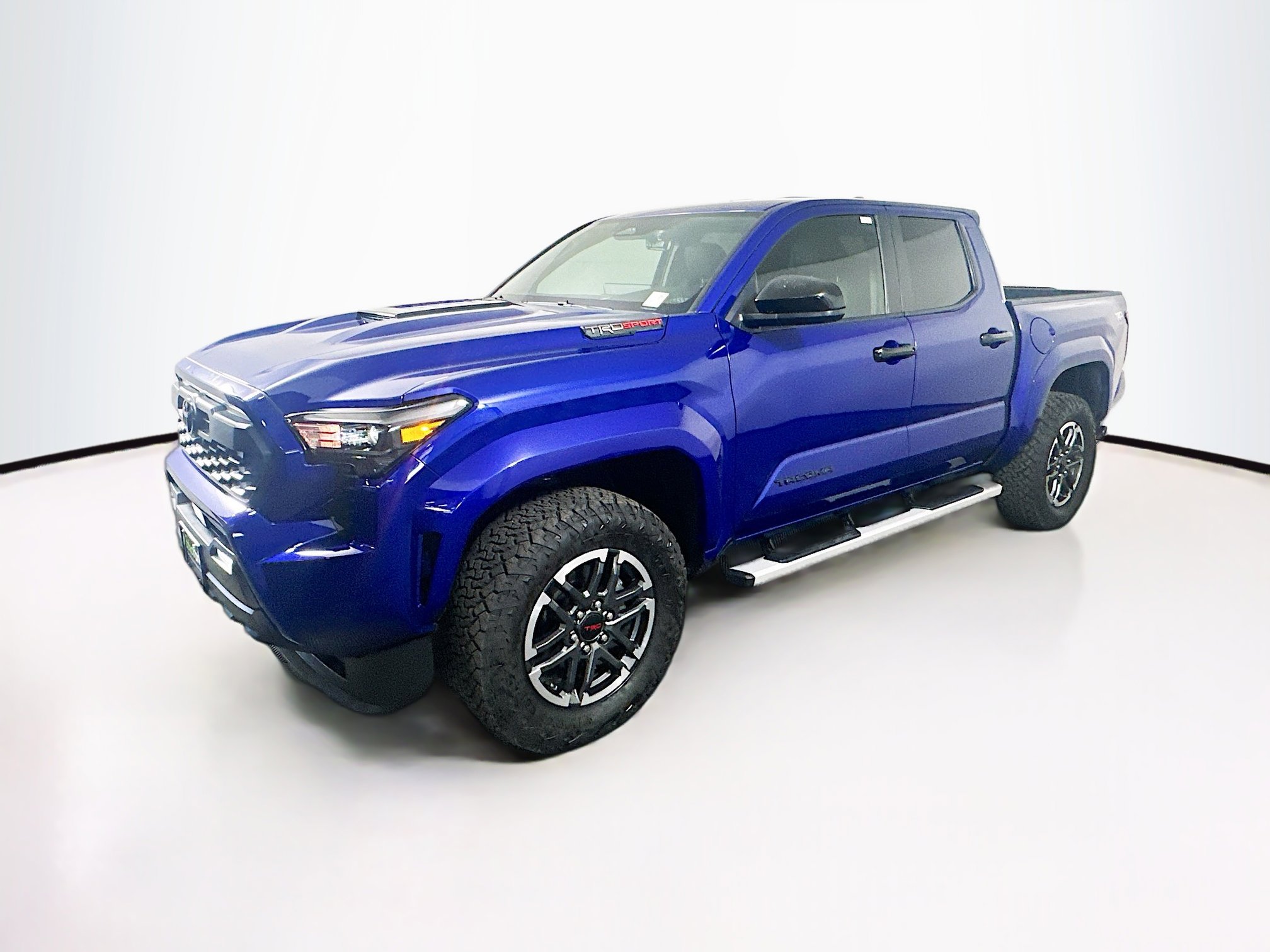 Used 2025 Toyota Tacoma TRD Sport image 3