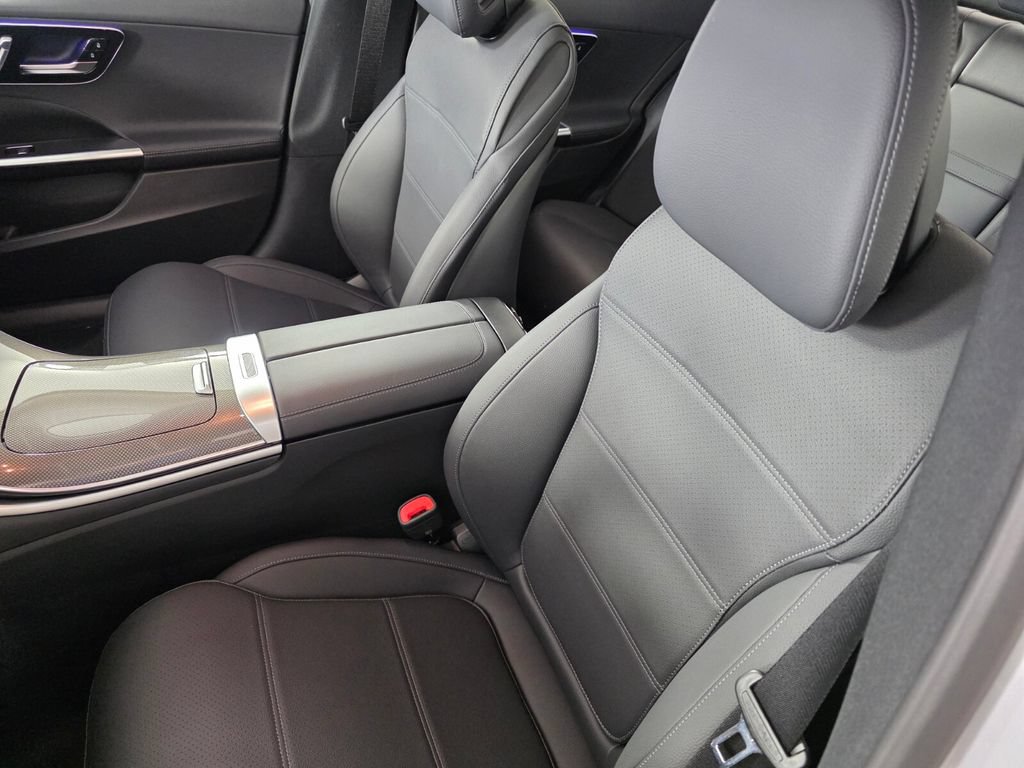 New 2026 Mercedes-Benz C 300 4MATIC Sedan image 8