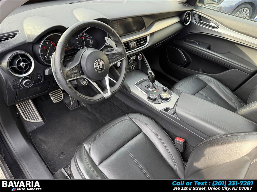 Used 2018 Alfa Romeo Stelvio Sport w/ Quick Order Package 22J Sport image 23