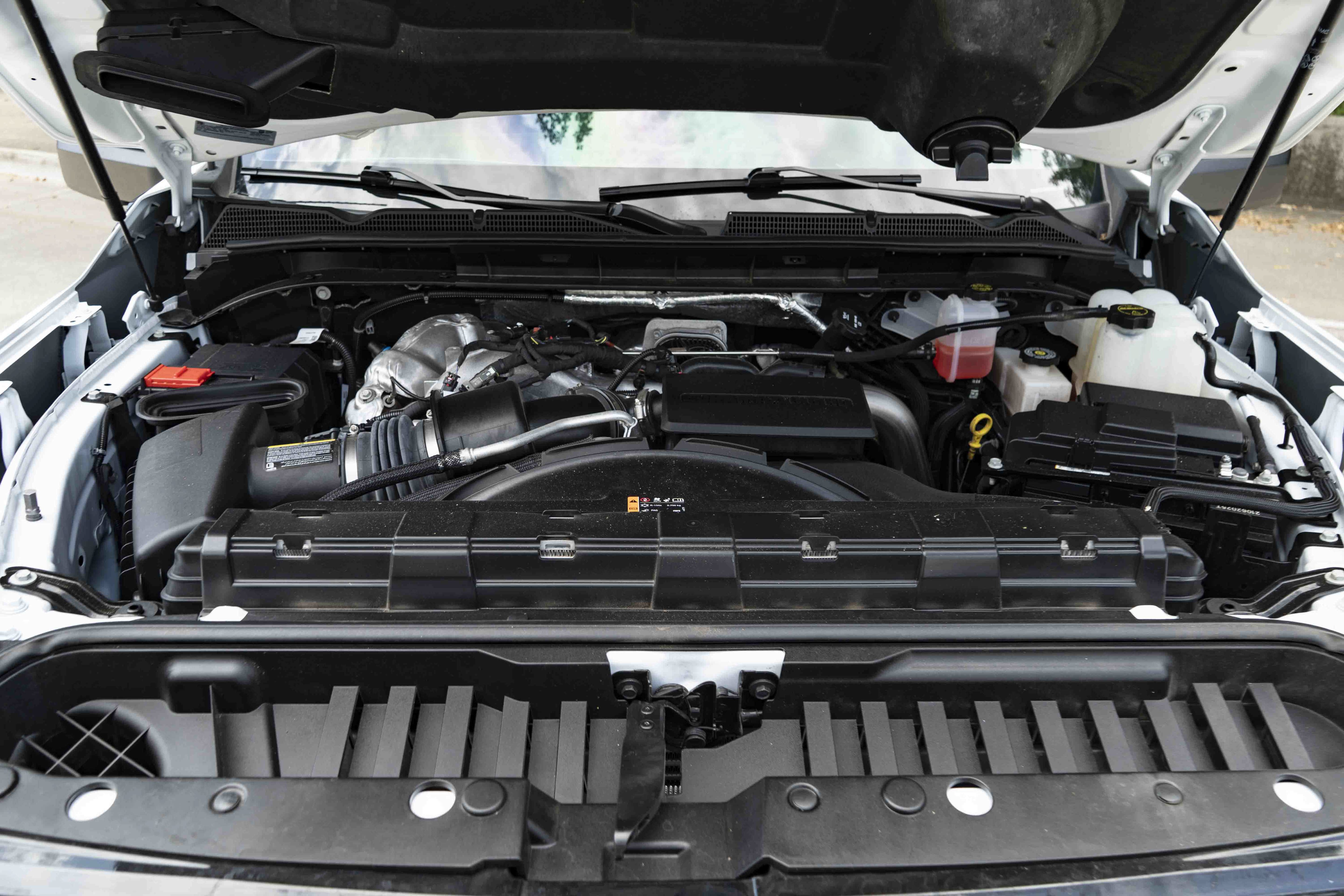 Used 2025 GMC Sierra 2500 AT4 AWD/4WD image 38