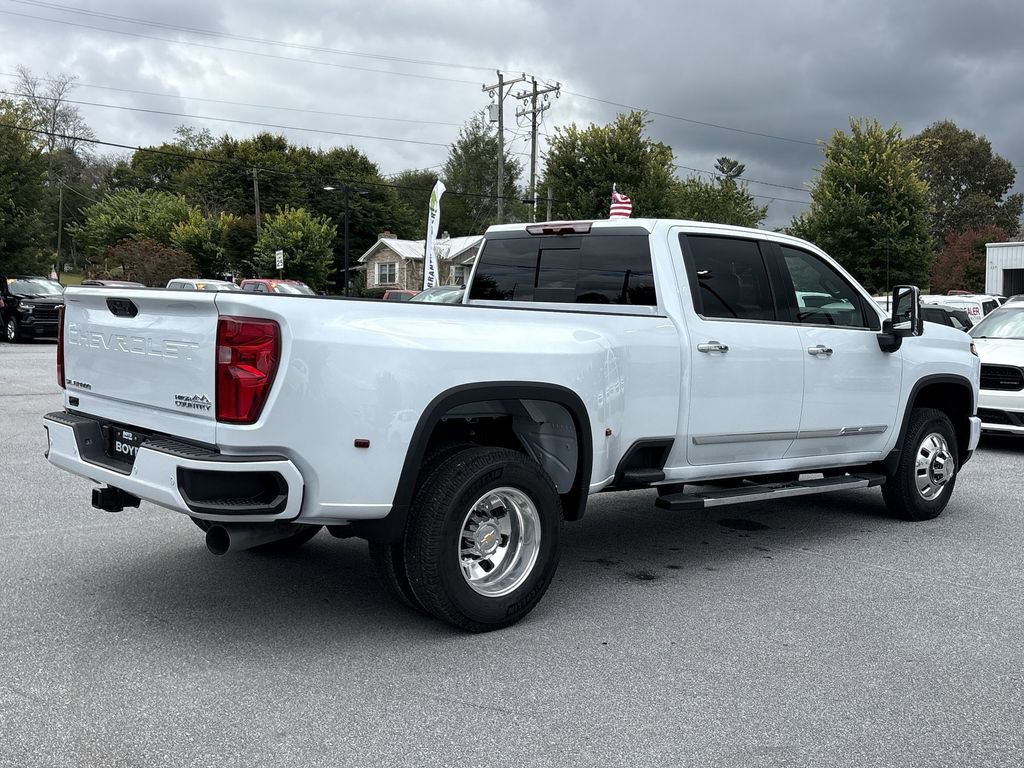 New 2026 Chevrolet Silverado 3500 High Country image 9