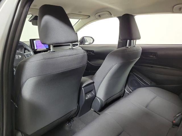 Used 2025 Toyota Corolla LE FWD image 11