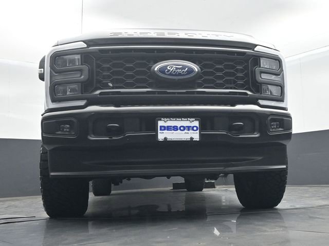 Certified 2023 Ford F250 Lariat w/ Sport Appearance Package AWD/4WD image 49