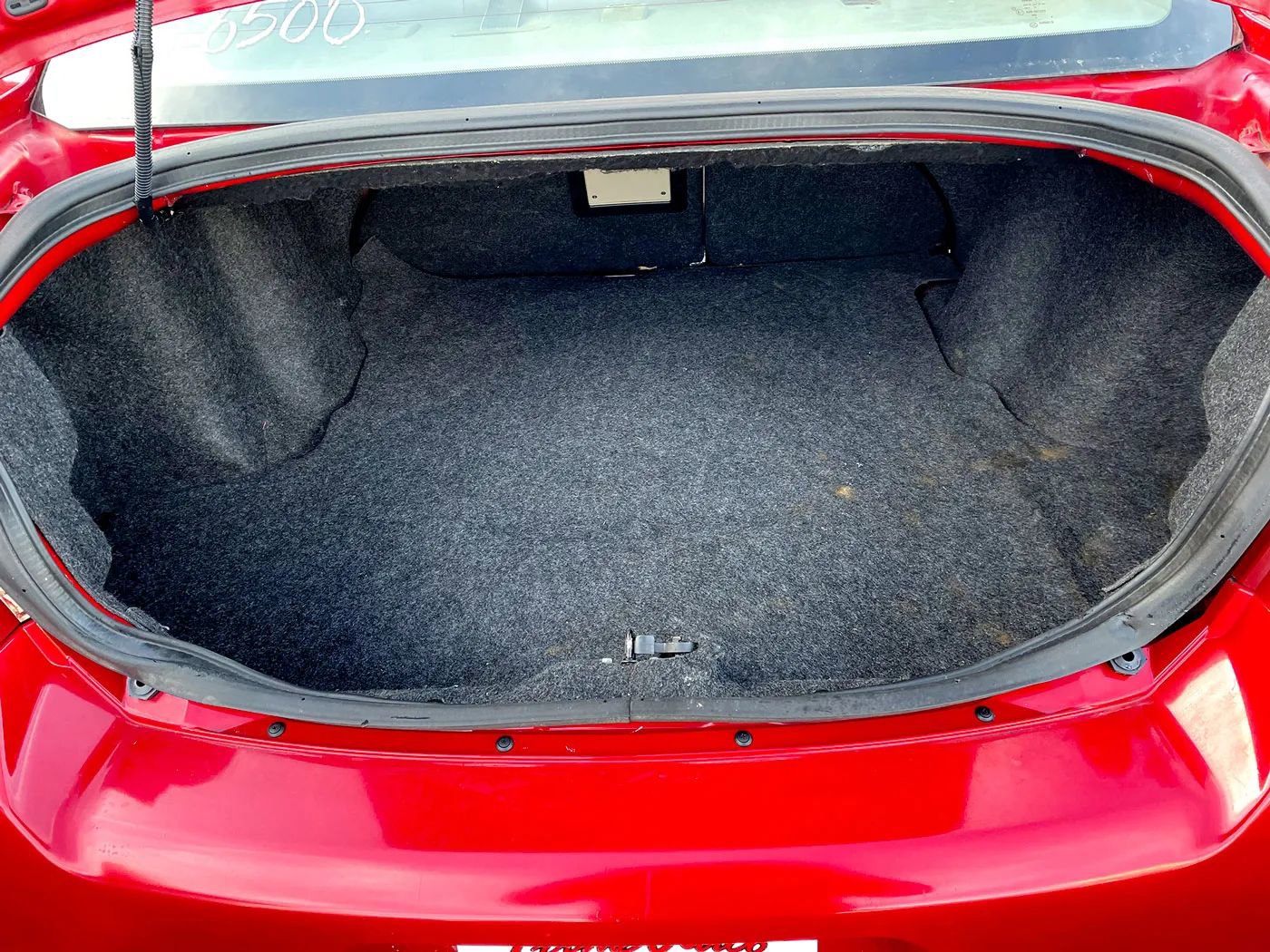 Used 2012 Dodge Avenger SE image 6