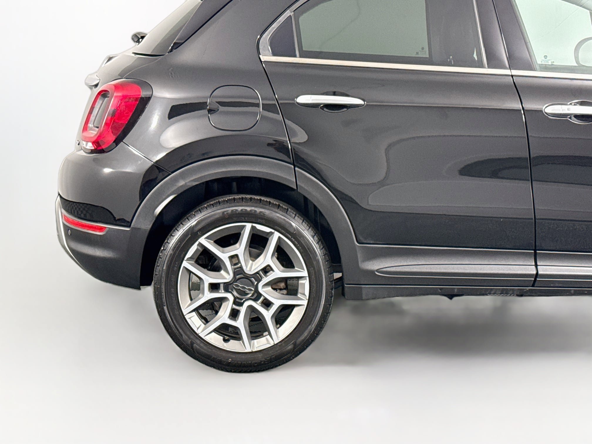 Used 2021 FIAT 500X Trekking Plus w/ Premium Group AWD/4WD image 44