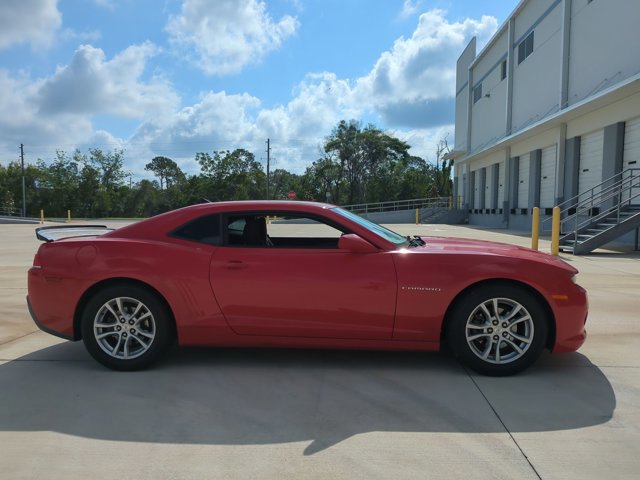 Used 2015 Chevrolet Camaro LS RWD image 4