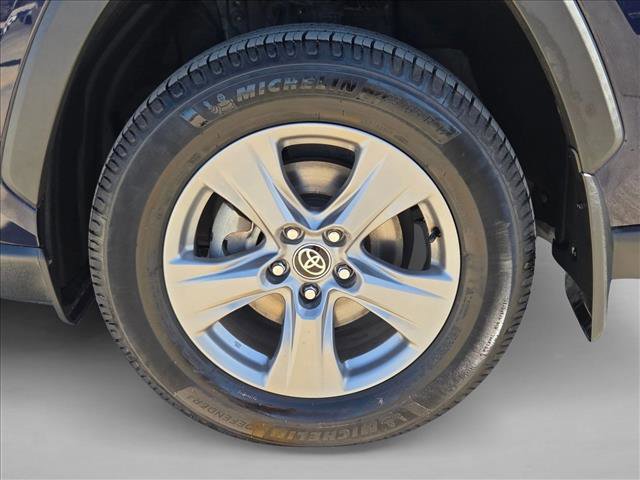 Certified 2022 Toyota RAV4 XLE image 22