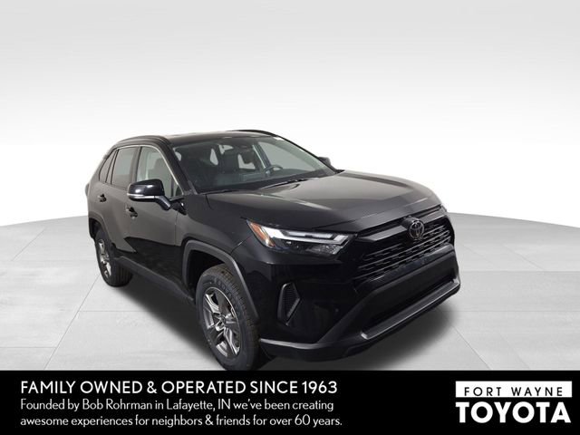 Used 2024 Toyota RAV4 XLE image 4