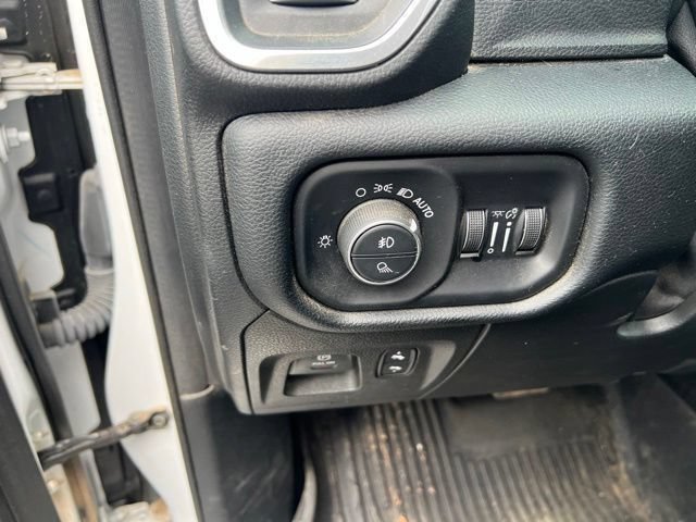 Used 2021 RAM 1500 Laramie AWD/4WD image 33