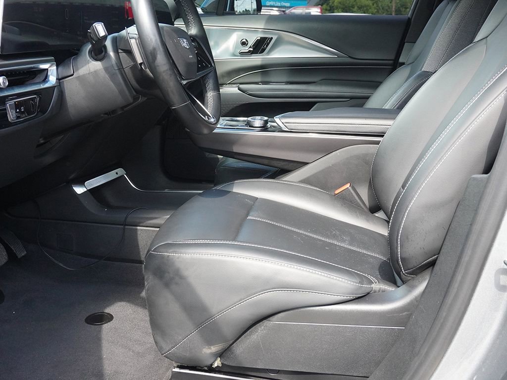 Used 2024 Cadillac Lyriq Tech w/ Driver Assist Package RWD image 24