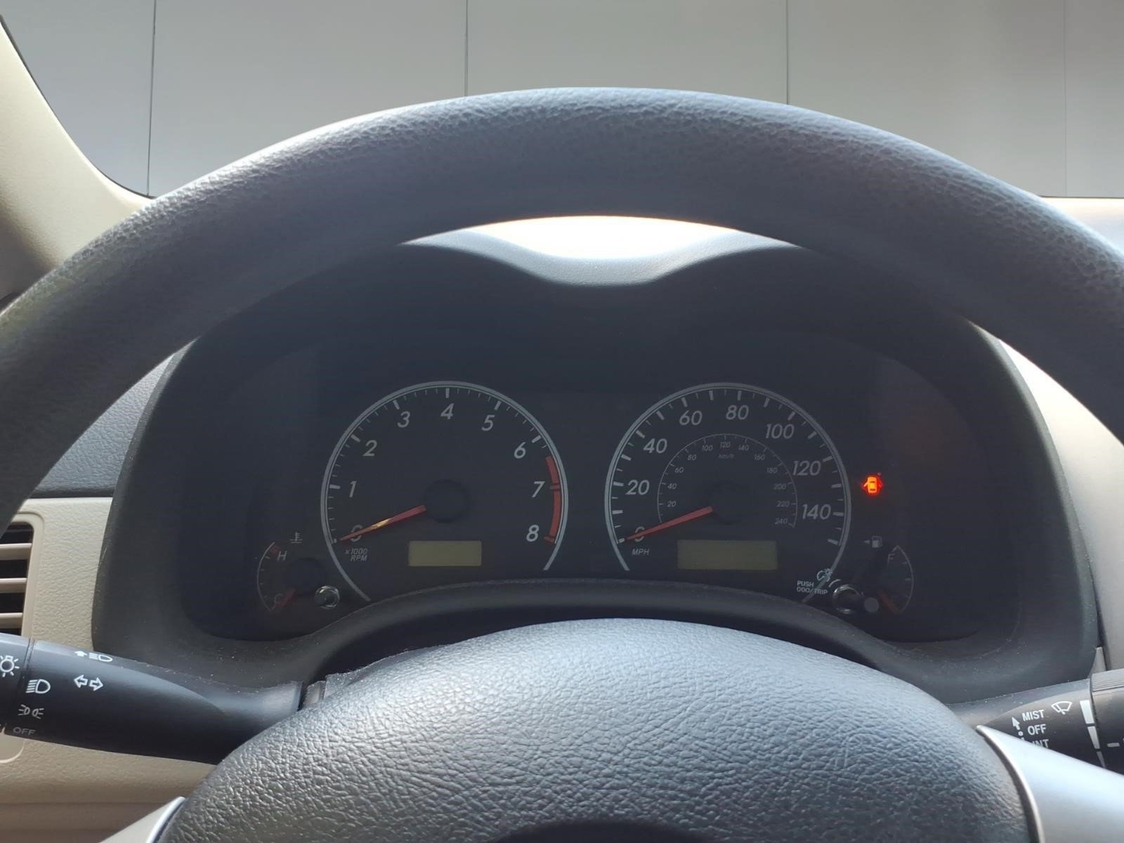 Used 2013 Toyota Corolla LE FWD image 12