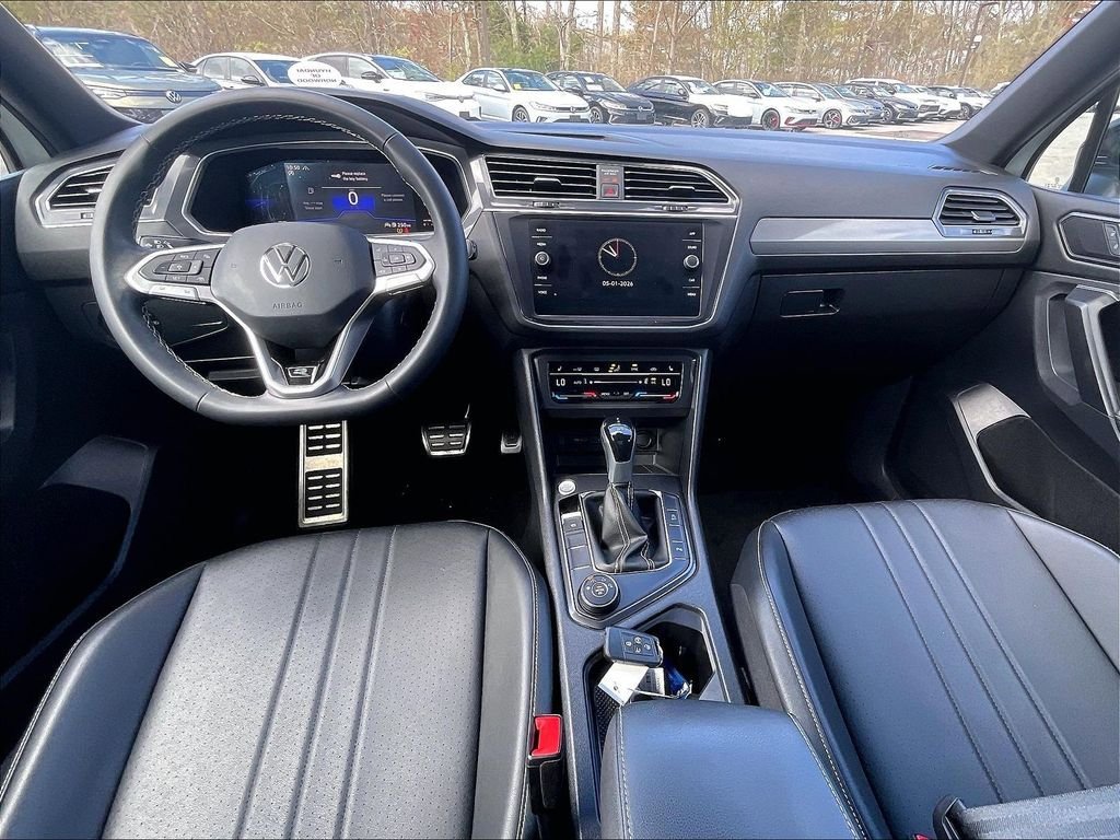 Used 2023 Volkswagen Tiguan SE R-Line AWD/4WD image 20