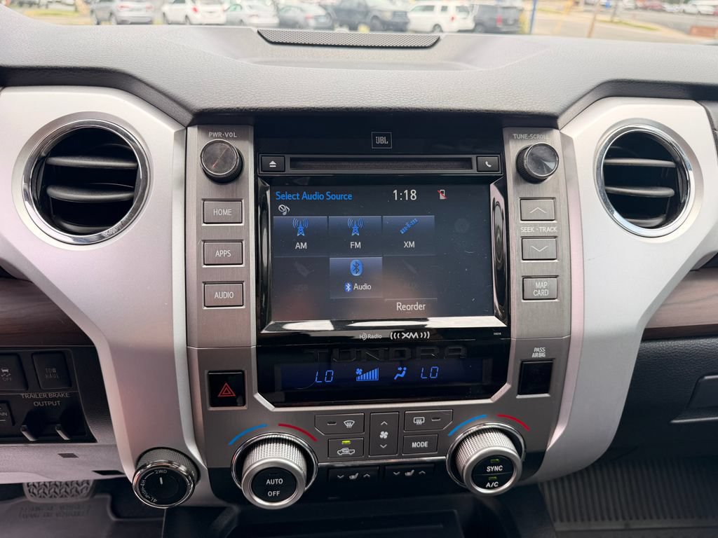 Used 2018 Toyota Tundra Limited w/ Limited Premium Package AWD/4WD image 32