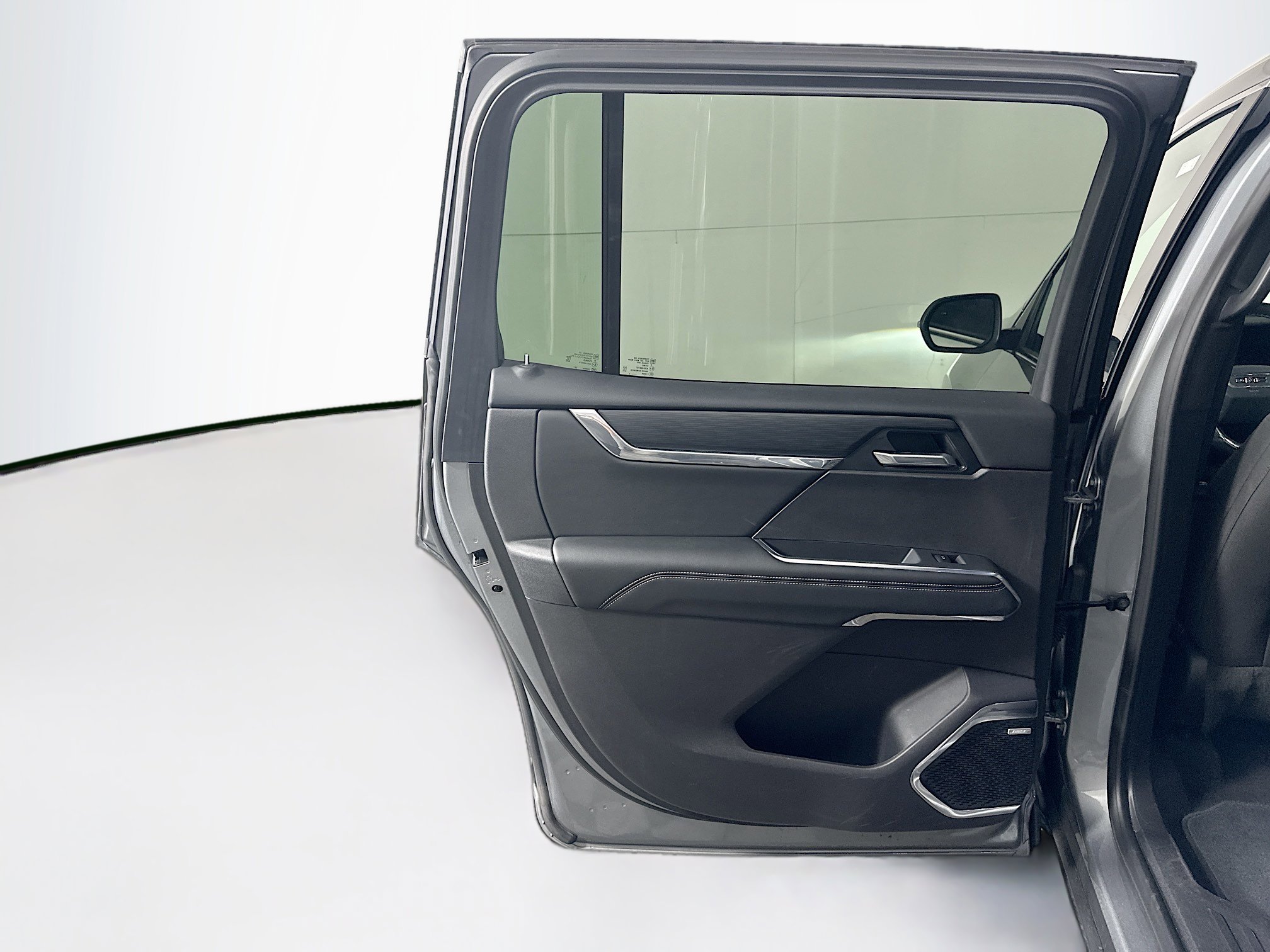 Used 2025 GMC Acadia Elevation image 27