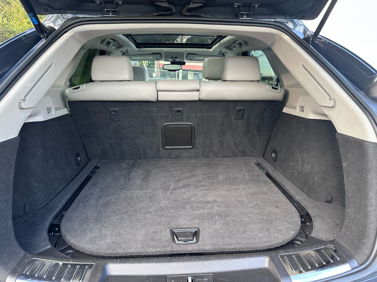 Used 2013 Cadillac SRX Performance w/ Driver Awareness Package image 33