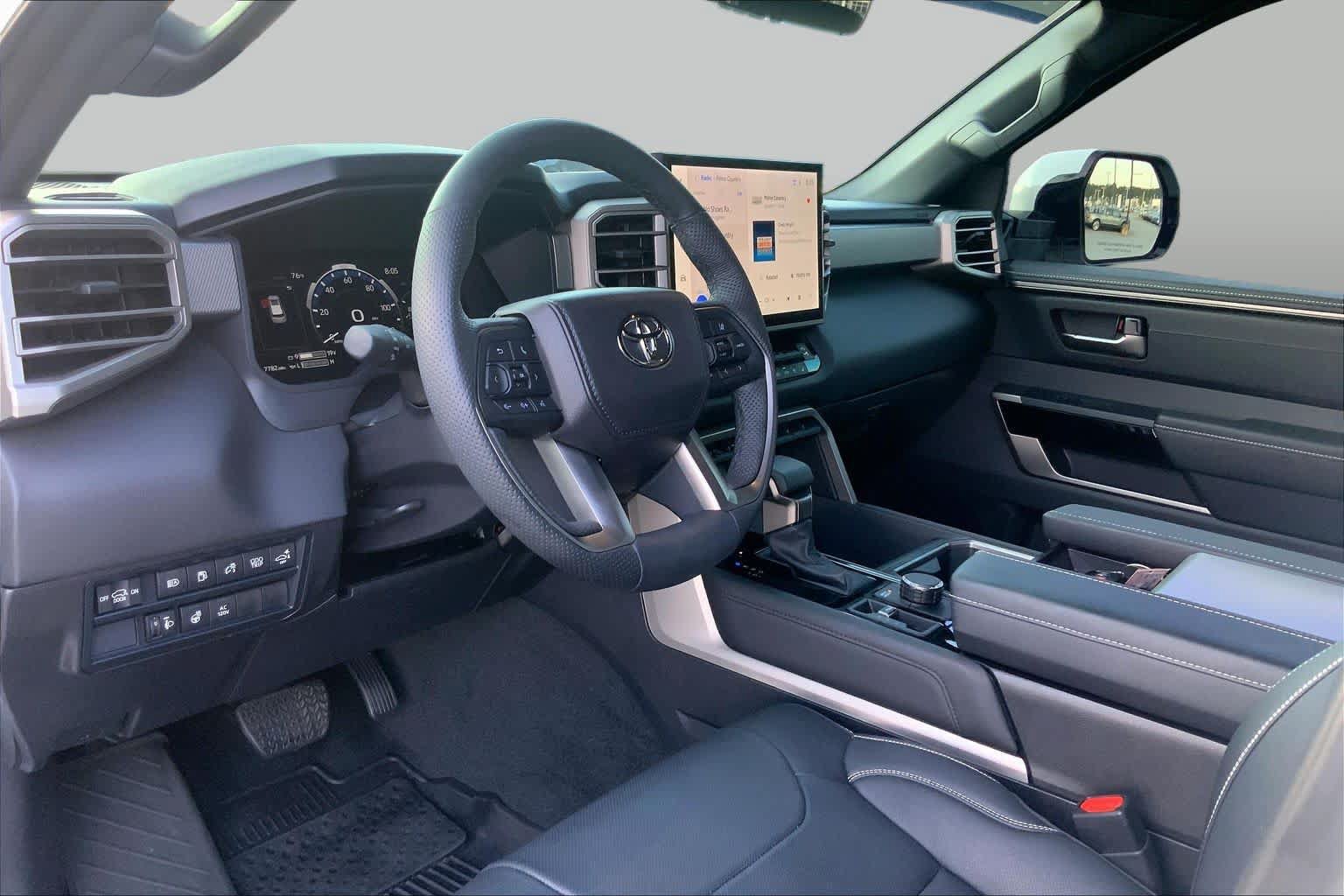 Used 2026 Toyota Sequoia Limited AWD/4WD image 17