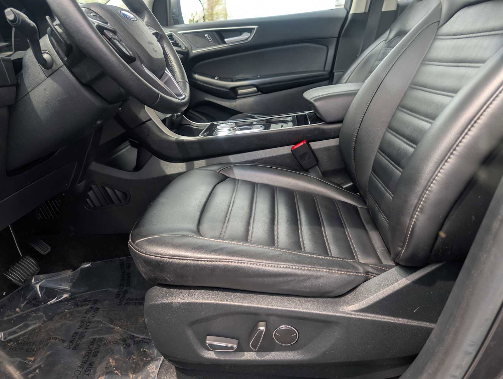 Used 2019 Ford Edge SEL w/ Equipment Group 201A AWD/4WD image 18