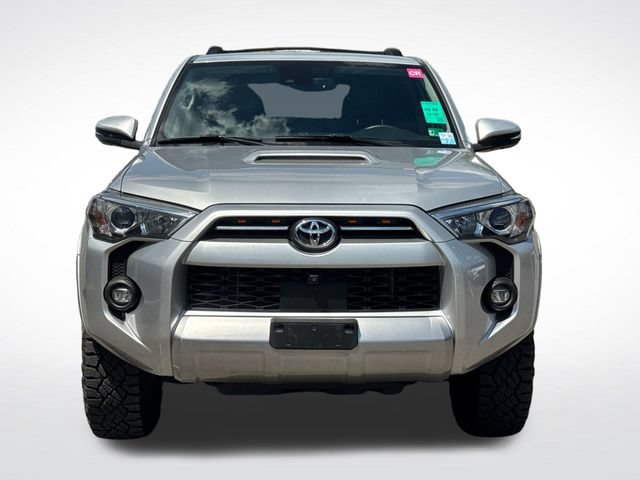 Used 2022 Toyota 4Runner TRD Off-Road Premium AWD/4WD image 10