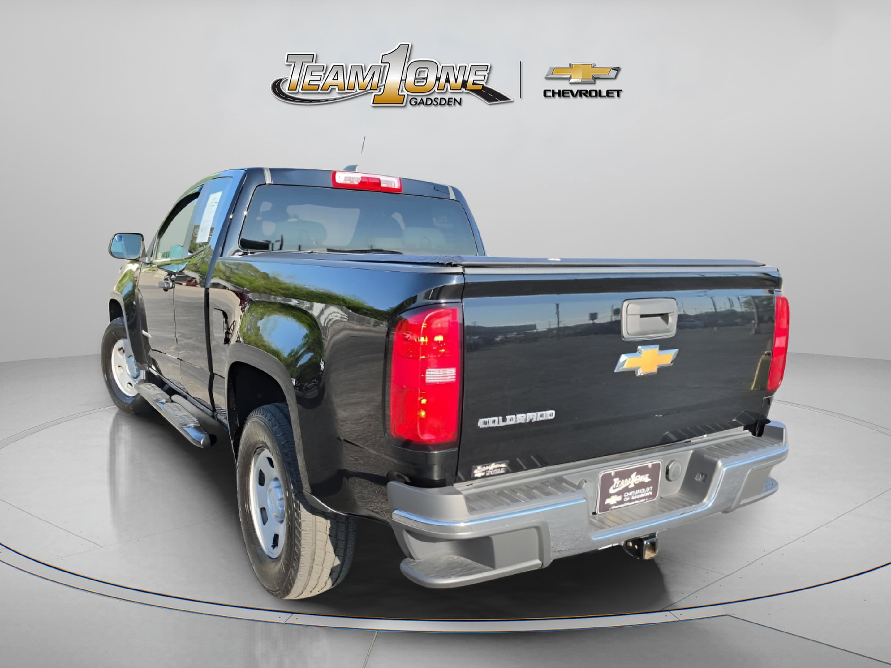 Used 2017 Chevrolet Colorado W/T w/ WT Convenience Package image 6