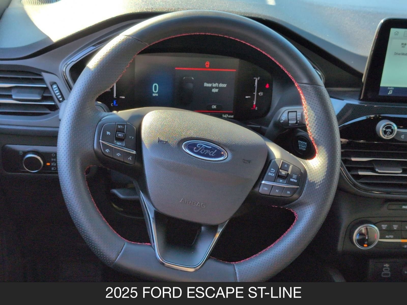 Used 2025 Ford Escape ST-Line image 12