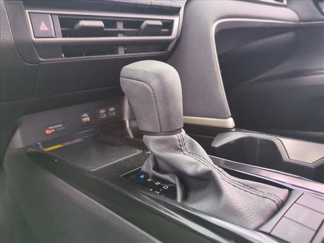 Certified 2025 Toyota Camry LE FWD image 12