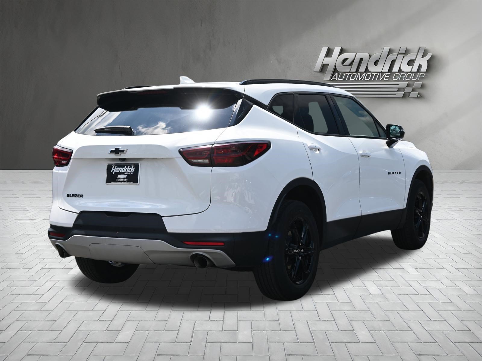 Used 2024 Chevrolet Blazer LT w/ Midnight/Sport Edition FWD image 10