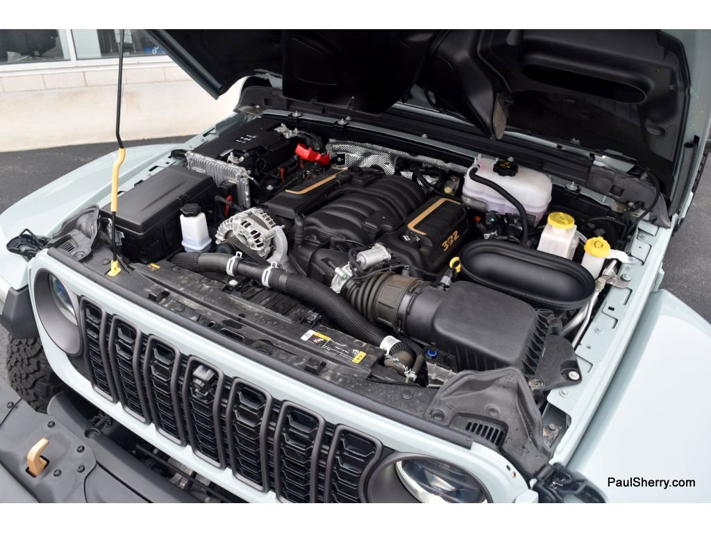 Used 2024 Jeep Wrangler Unlimited Rubicon 392 image 2