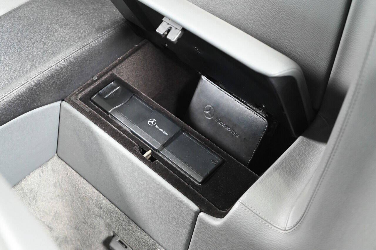 Used 2004 Mercedes-Benz SL 500 image 20
