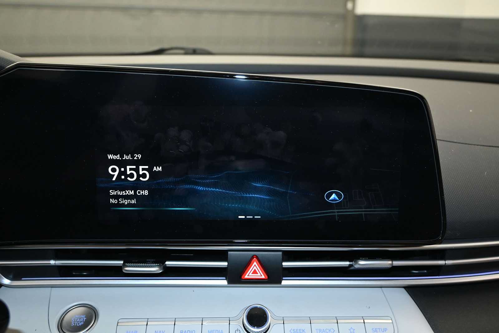 Used 2025 Hyundai Elantra Limited FWD image 19