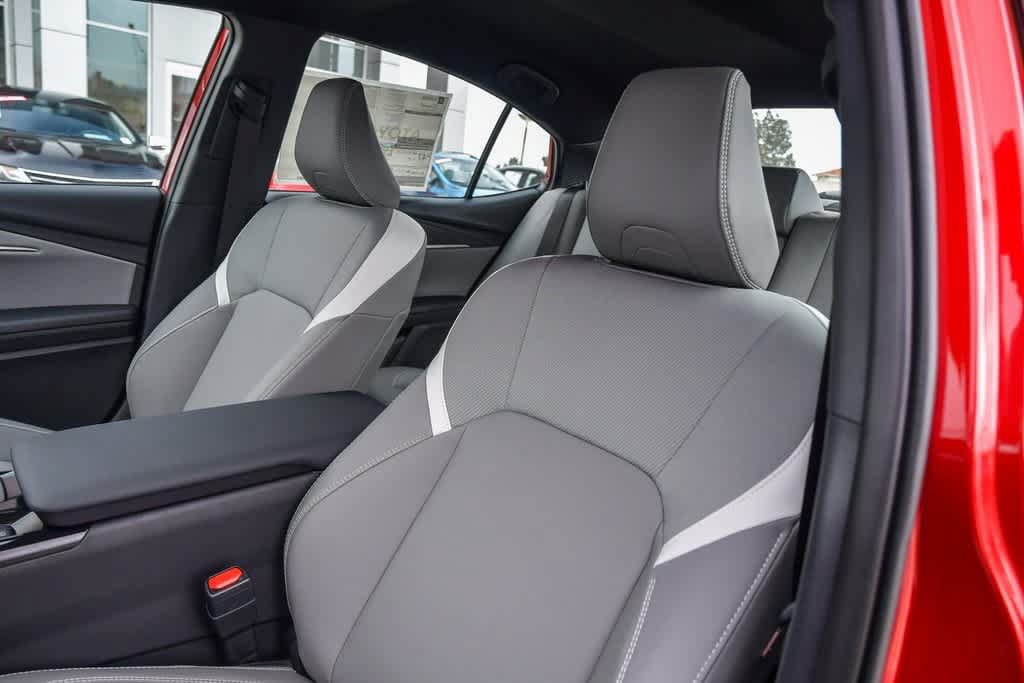 New 2025 Toyota Camry SE FWD image 18