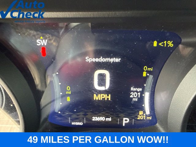 Used 2024 Jeep Wrangler Unlimited w/ Convenience Group AWD/4WD image 11