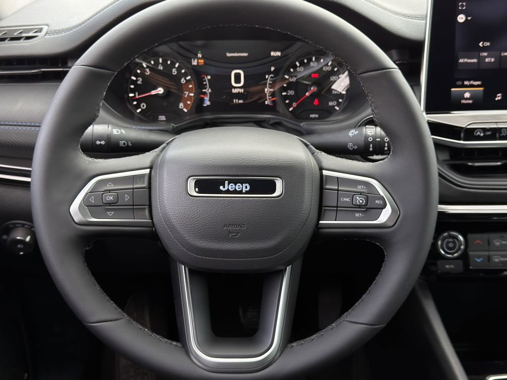 New 2026 Jeep Compass Latitude AWD/4WD image 12