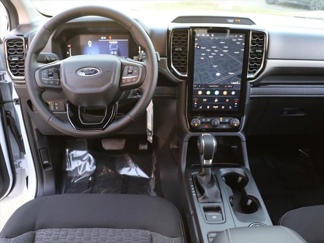 New 2026 Ford Ranger XLT w/ Equipment Group 301A High image 18