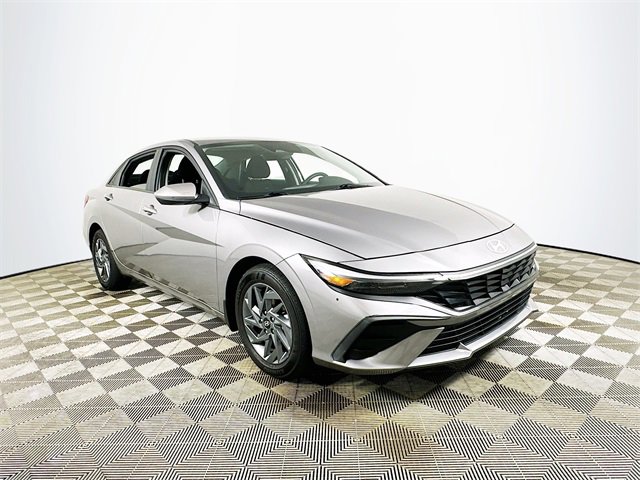 Used 2024 Hyundai Elantra SEL