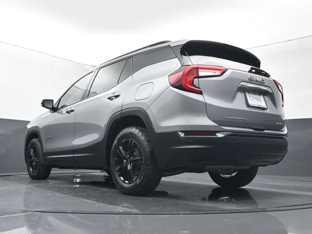 Used 2024 GMC Terrain AT4 image 21
