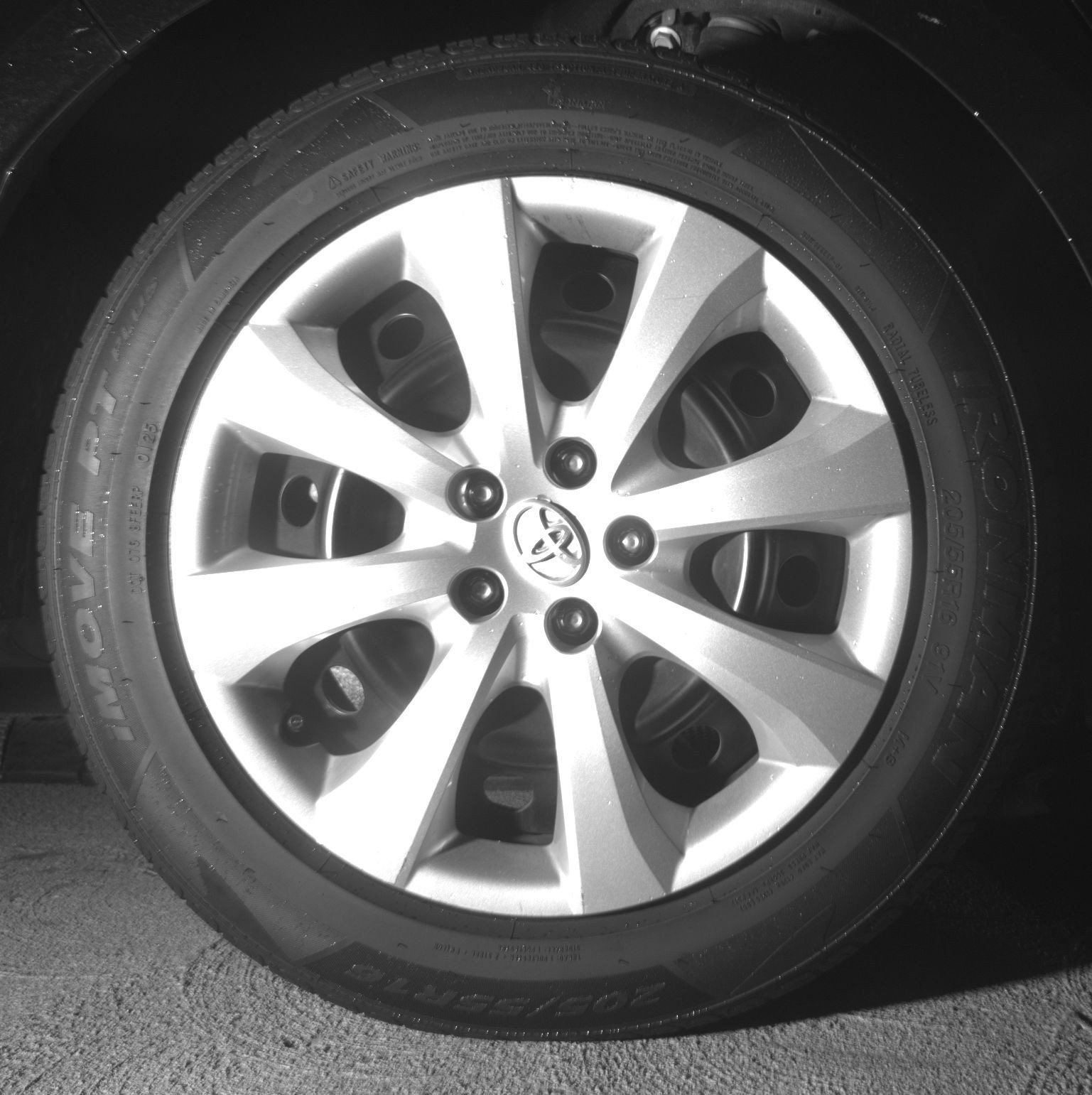Used 2025 Toyota Corolla LE FWD image 18