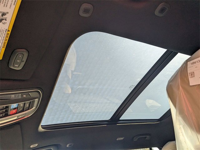 New 2025 Jeep Grand Cherokee L Limited image 9