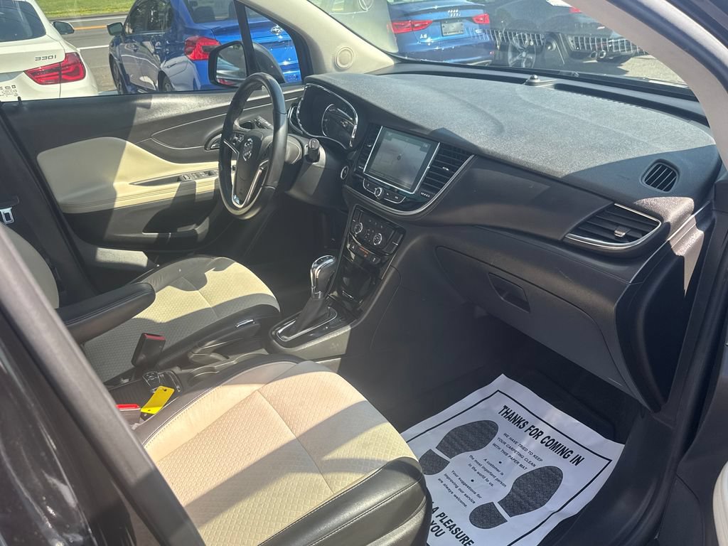 Used 2017 Buick Encore Preferred AWD/4WD image 32