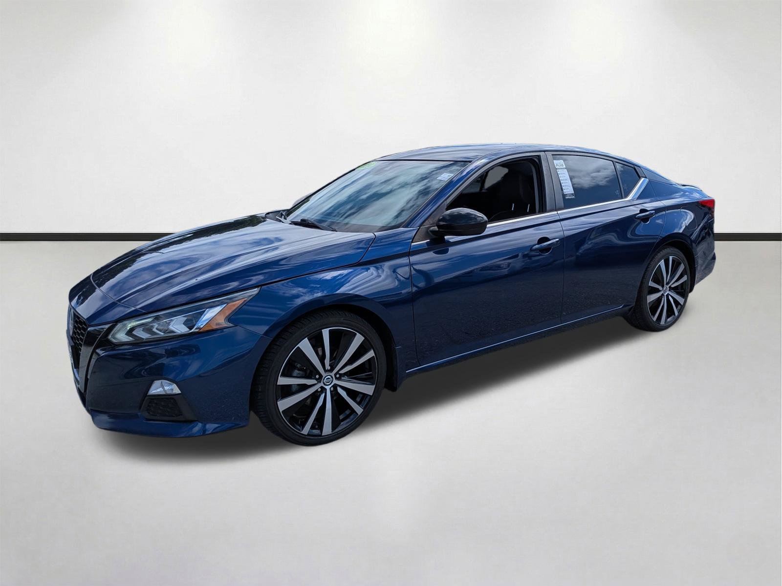 Used 2020 Nissan Altima 2.5 SR FWD image 8